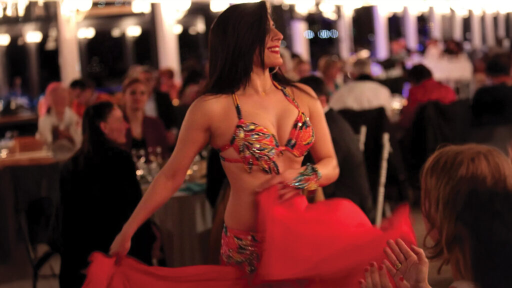 istanbul-dancer-night