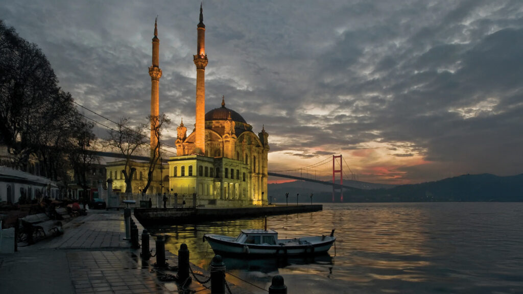 ortakoy-camii